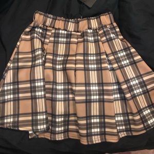 PLT pleated skirt
